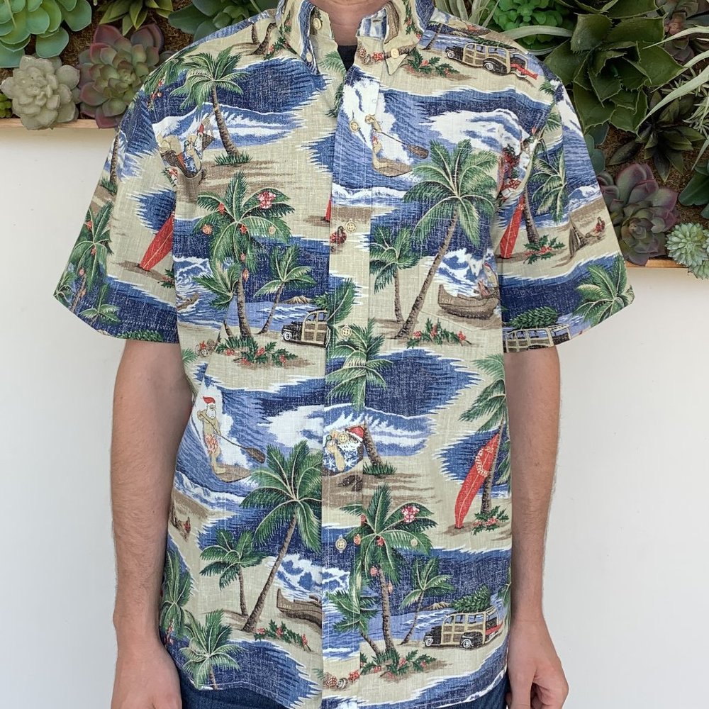 Reyn Spooner Hawaiian Shirt (Christmas)